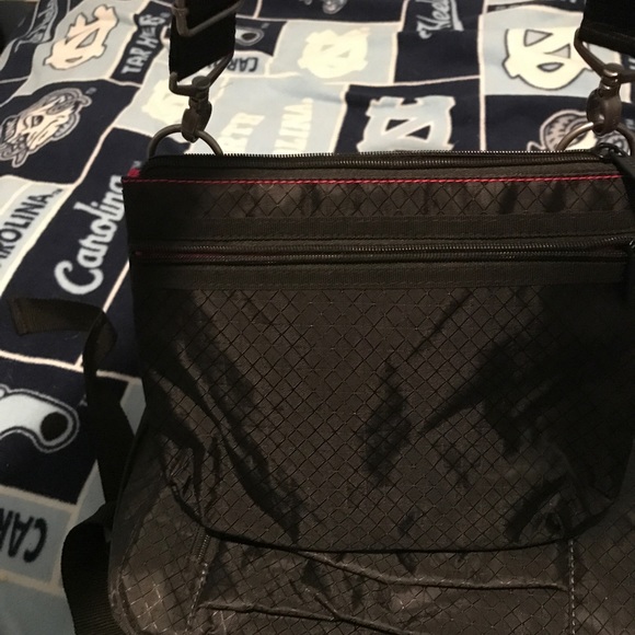 Brand New Thirty One Deluxe Bookbag with matching purse - Picture 8 of 8